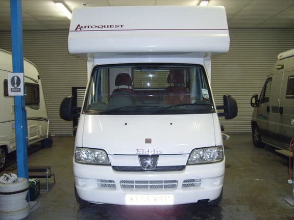 Elddis Autoquest 400