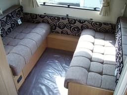Elddis Avante 515