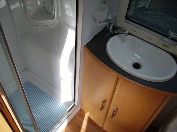 elddis Crusader Superstorm