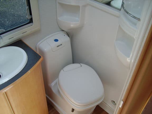 elddis Crusader Superstorm