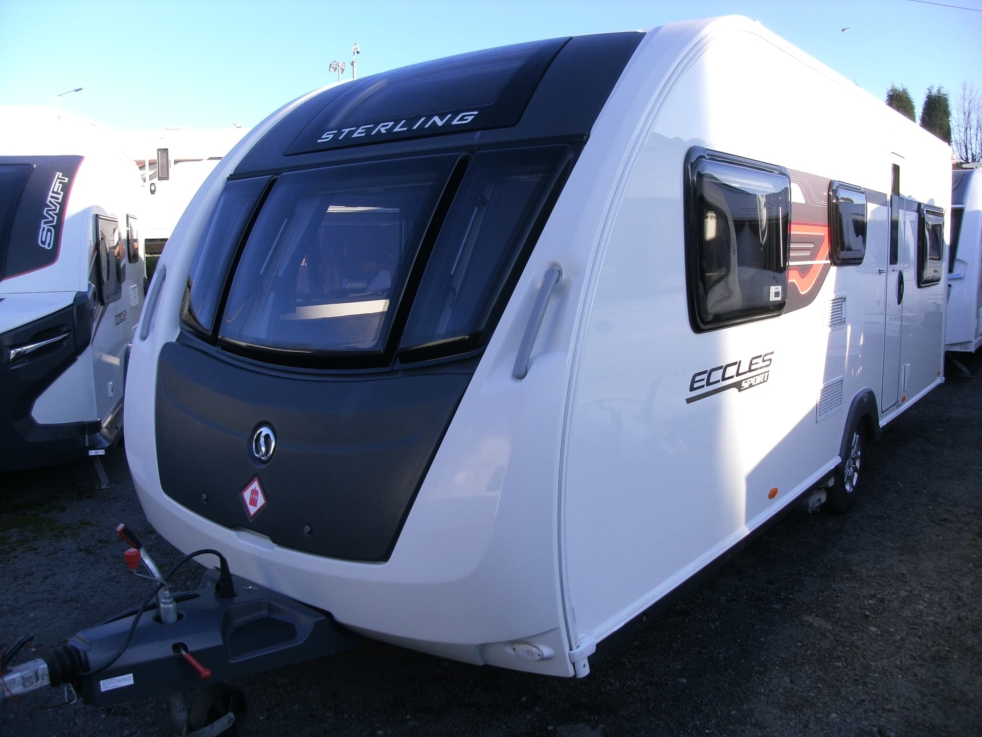 Eccles Sport 586