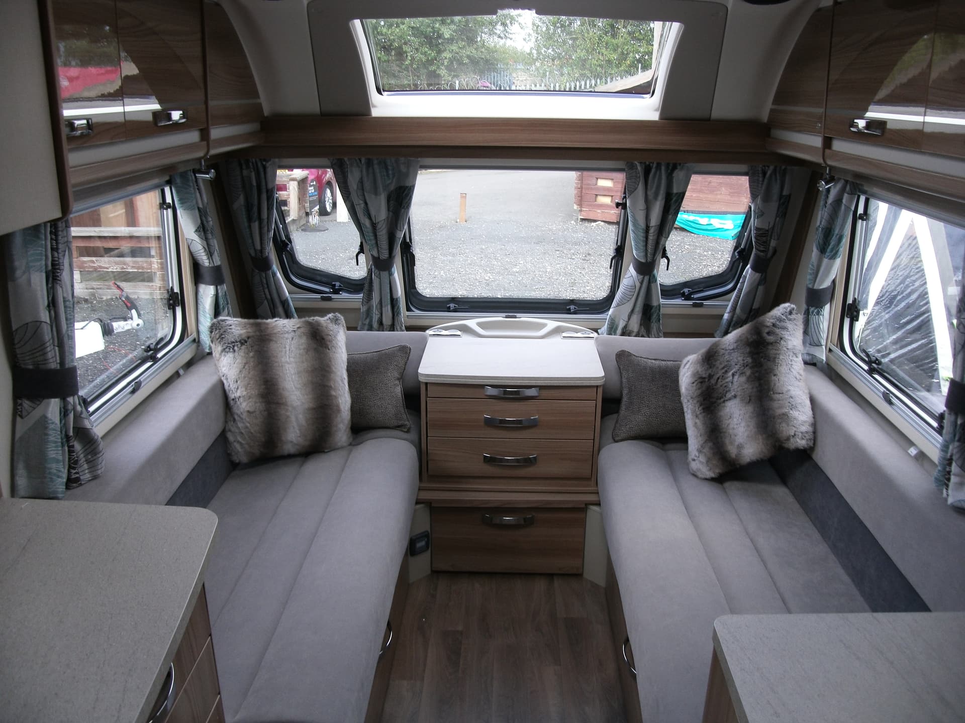 Challenger 530