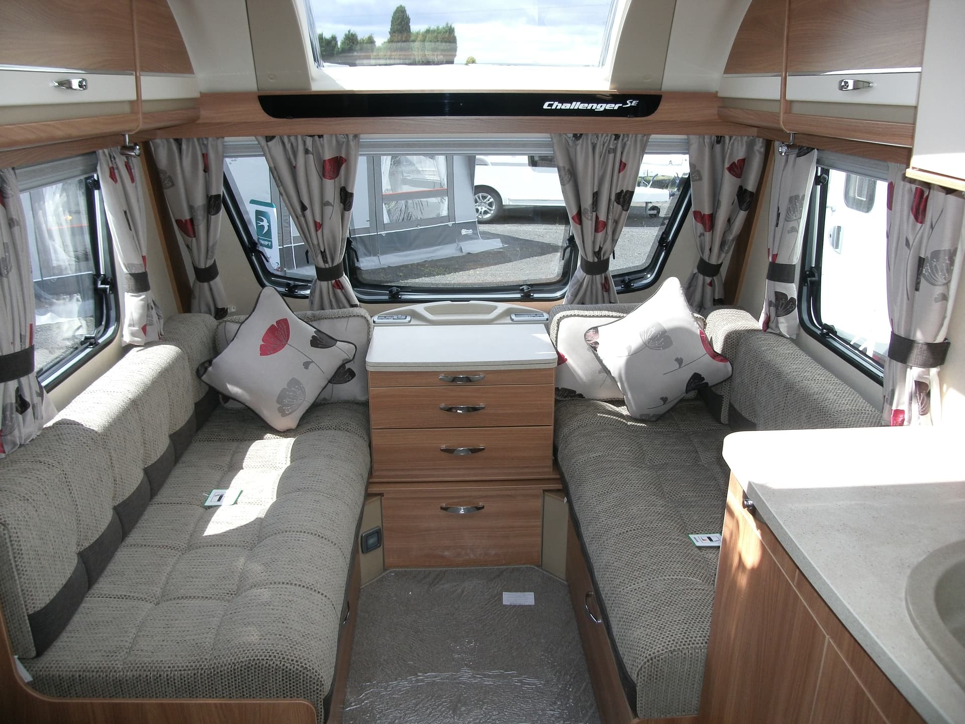 Challenger SE 645