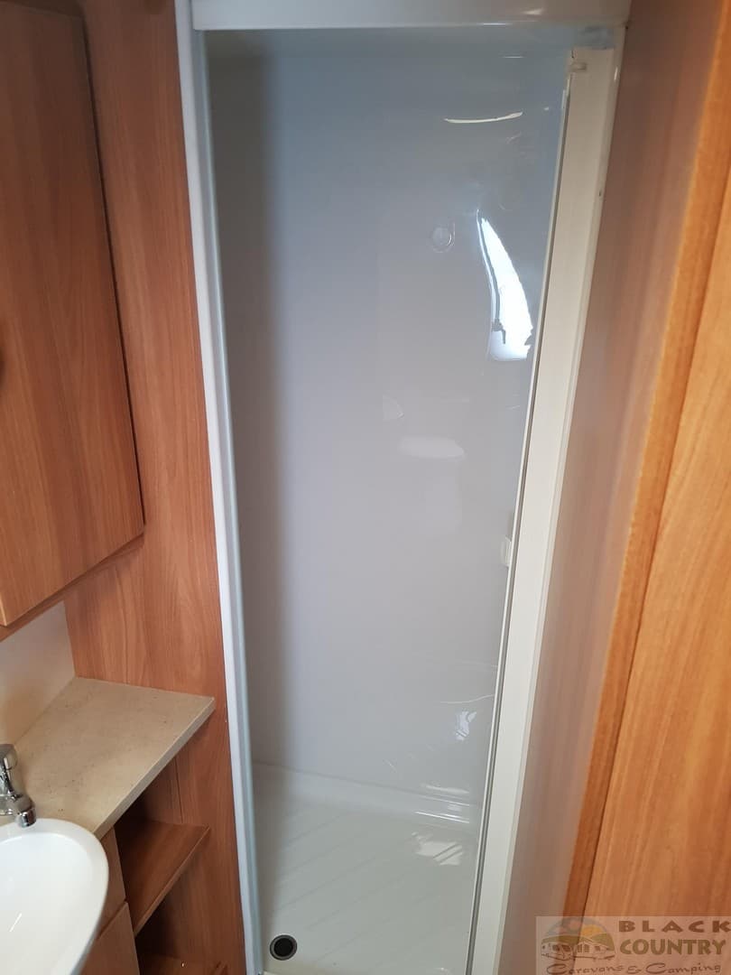 Challenger Sport 544