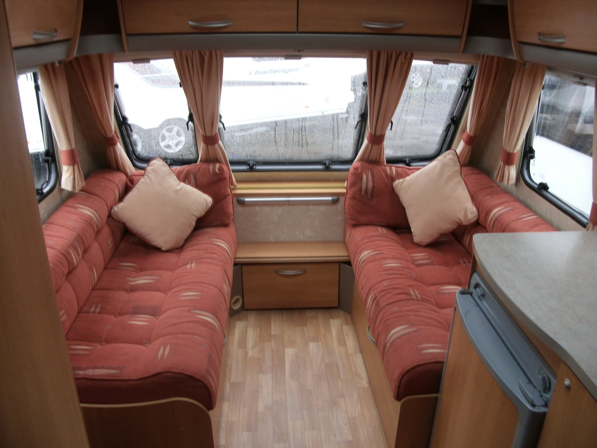 Charisma 535