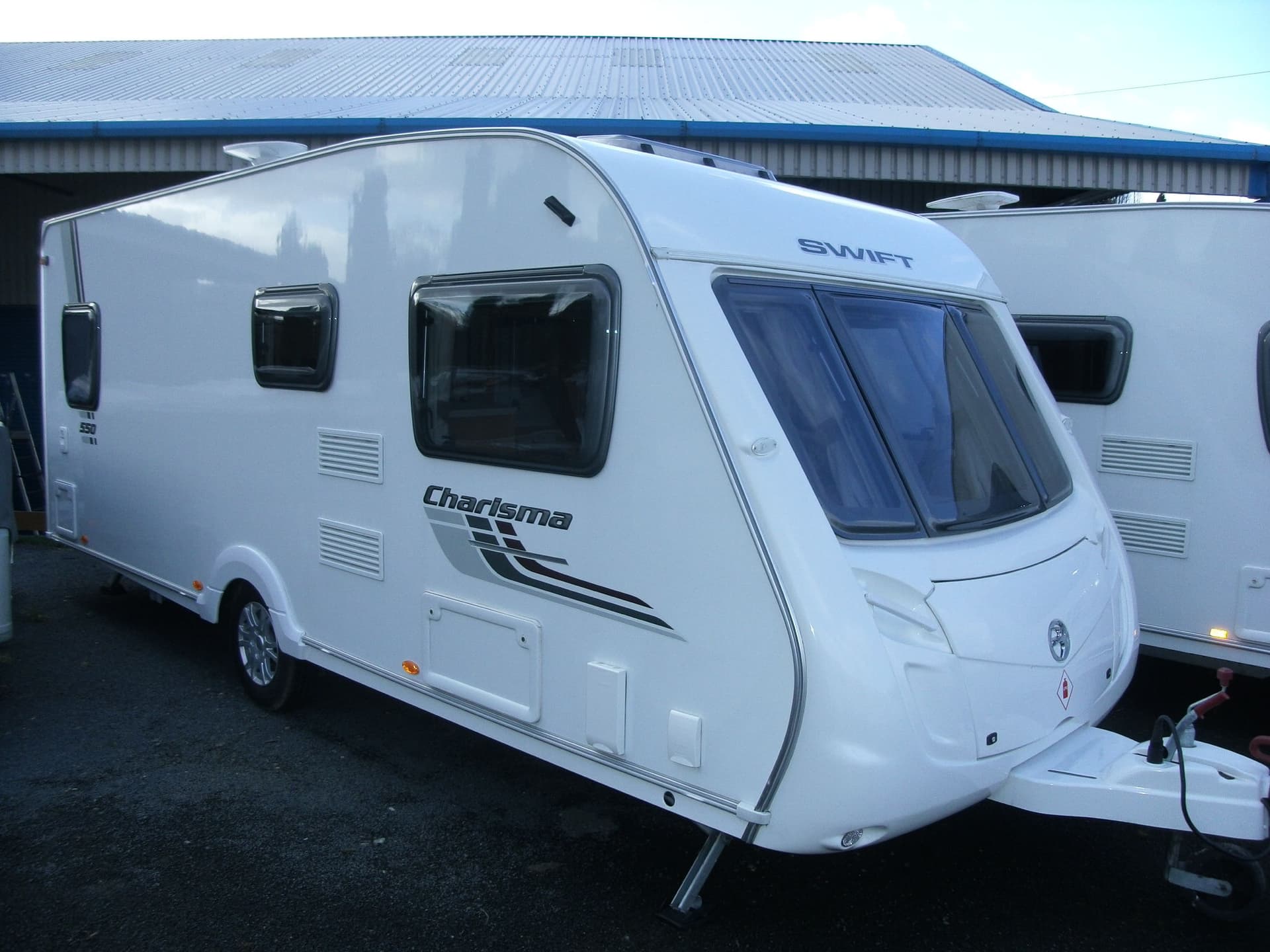 Charisma 550