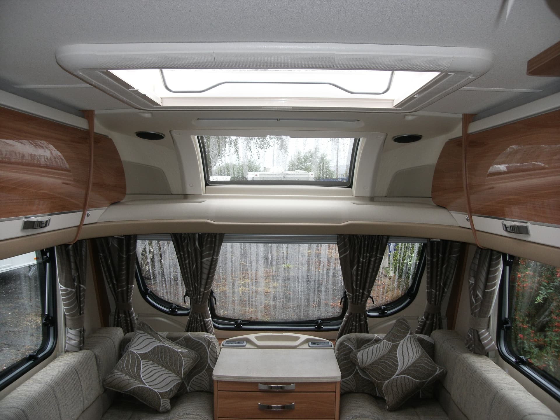 Conqueror 570
